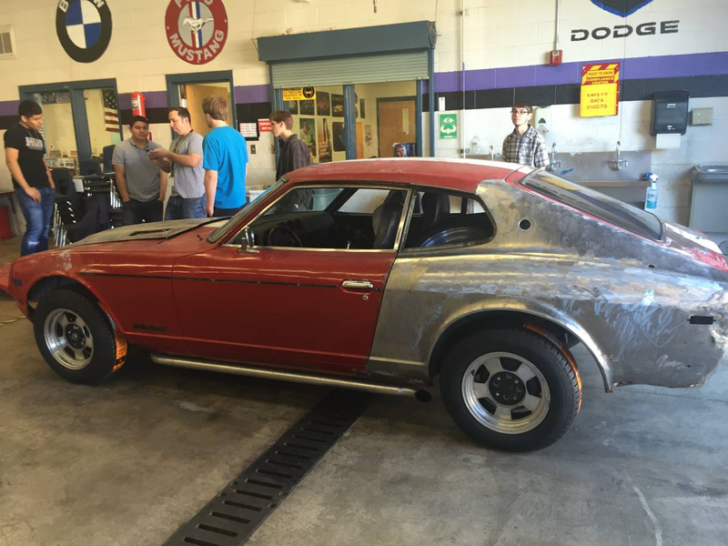 Illustration for article titled For $4,000, Could This Custom 1975 280Z Be A Tasty Leftover?